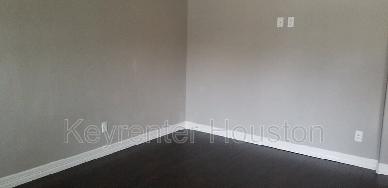 4204 Stassen St #B - Photo 6 of 11