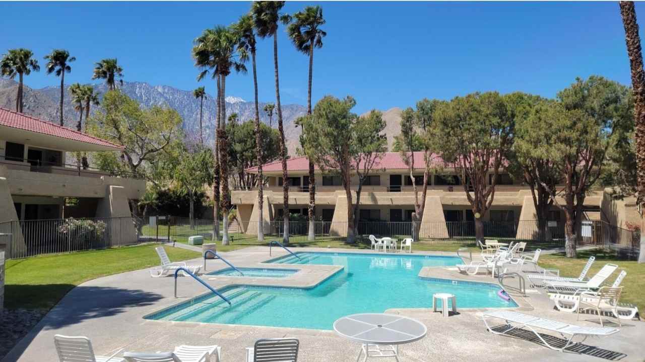 2821 W Los Felices Circle K209, Palm Springs, CA 92262 1 Bedroom