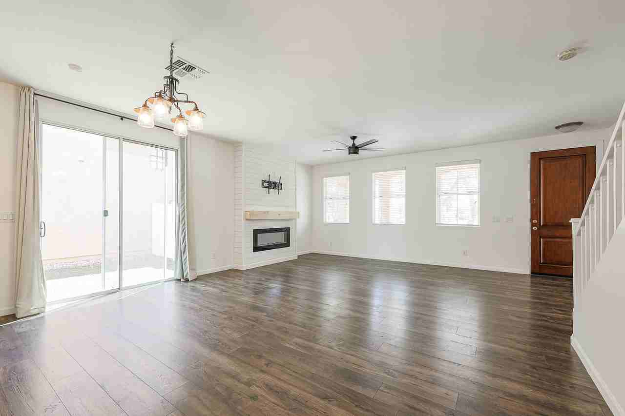 2087 S Avocet St - Photo 7 of 37