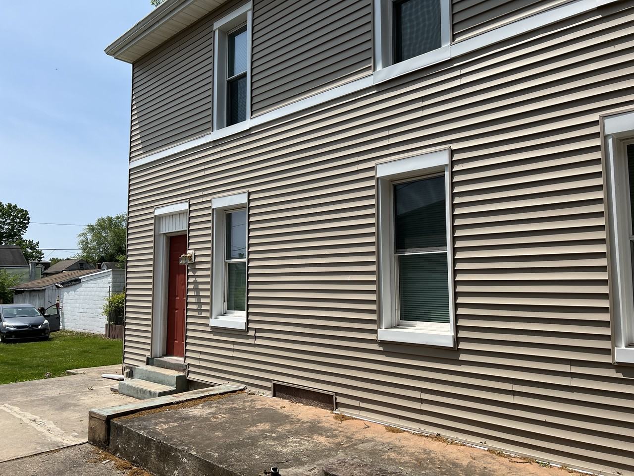 422 South St - Photo 2 of 2