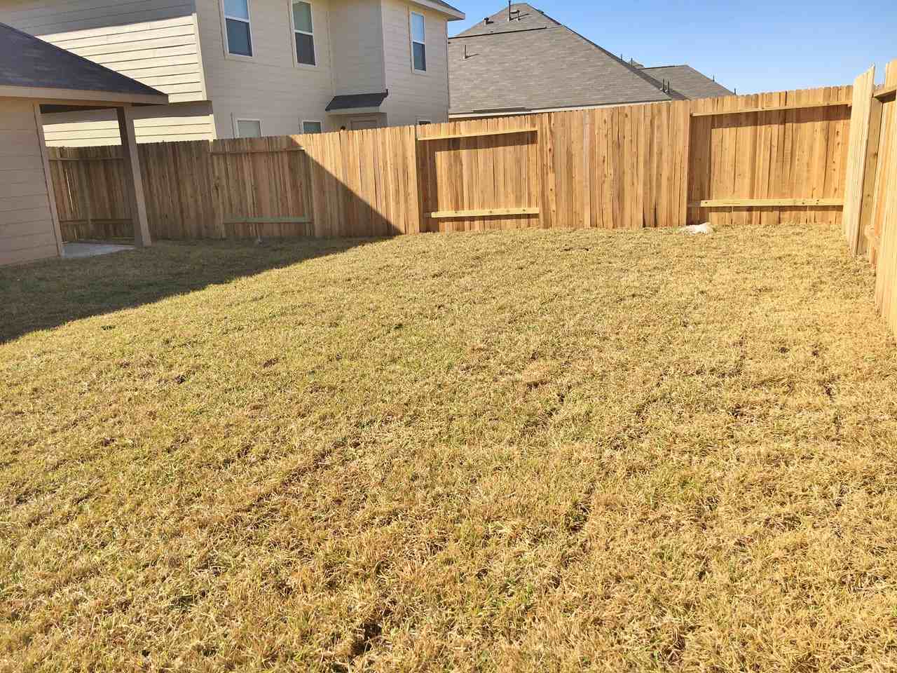 18810 Brescia Ln - Photo 2 of 14
