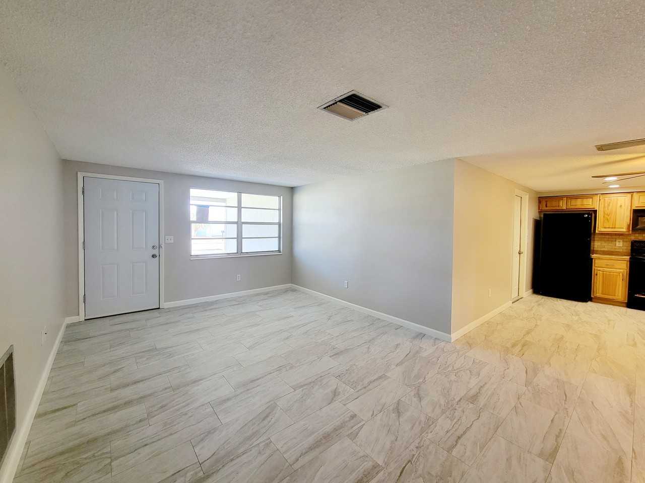3850 Baden Dr - Photo 4 of 24