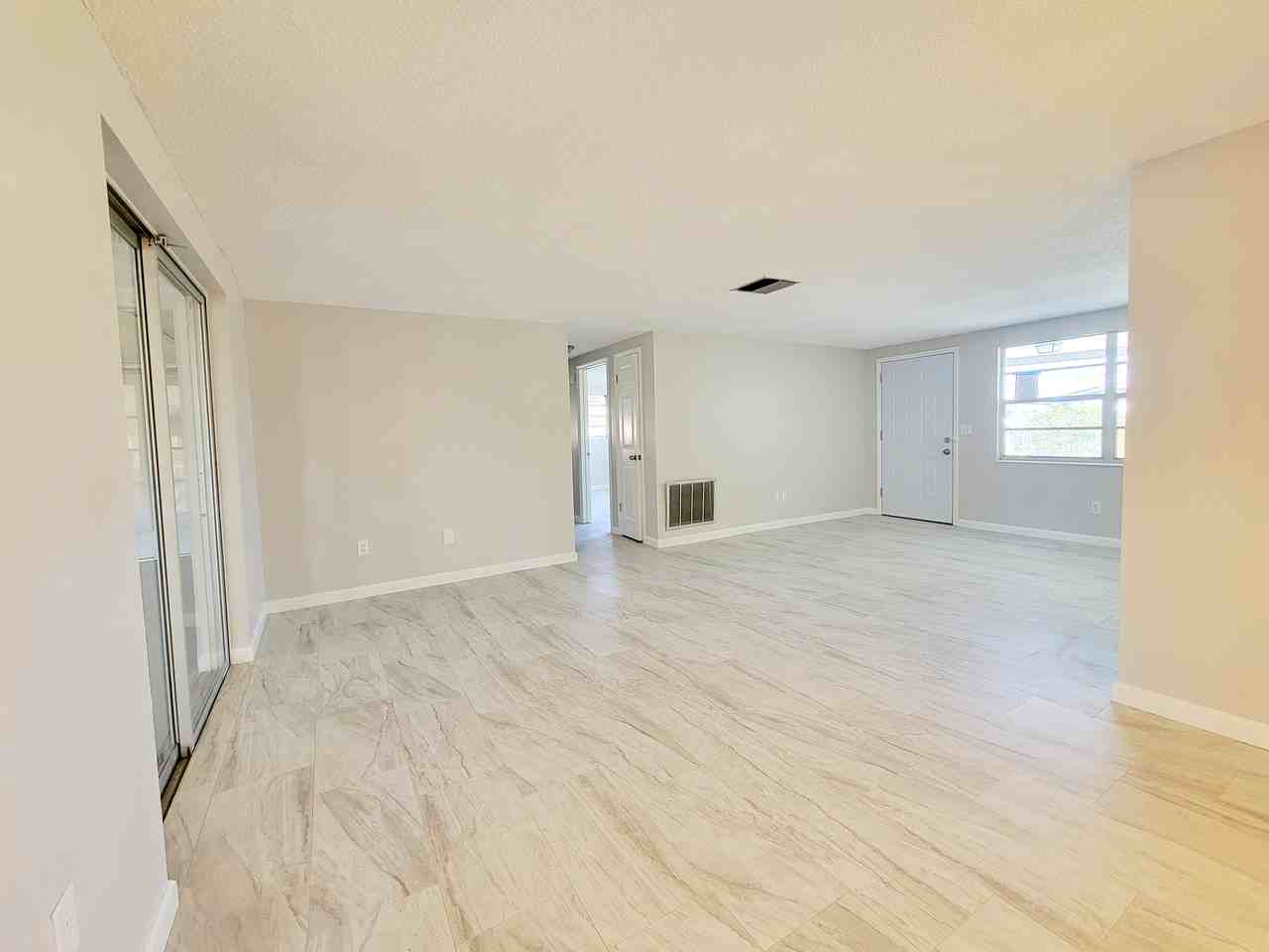3850 Baden Dr - Photo 7 of 24