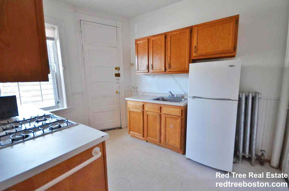 134 Englewood Ave #2 - Photo 2 of 7