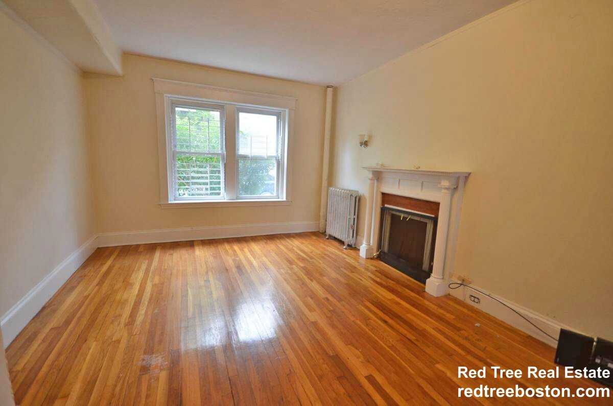 134 Englewood Ave #2 - Photo 4 of 7