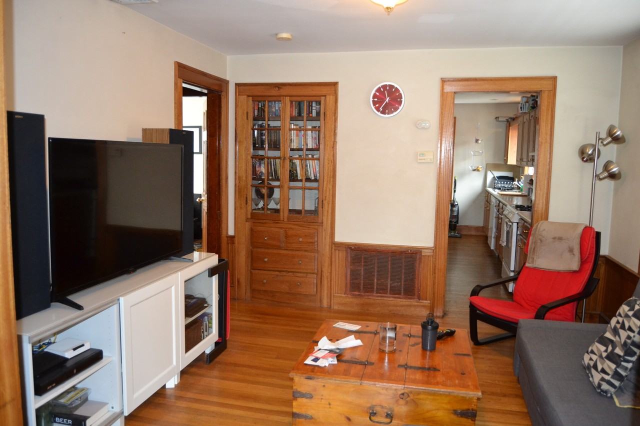 70 Brock St #1 - Photo 3 of 23