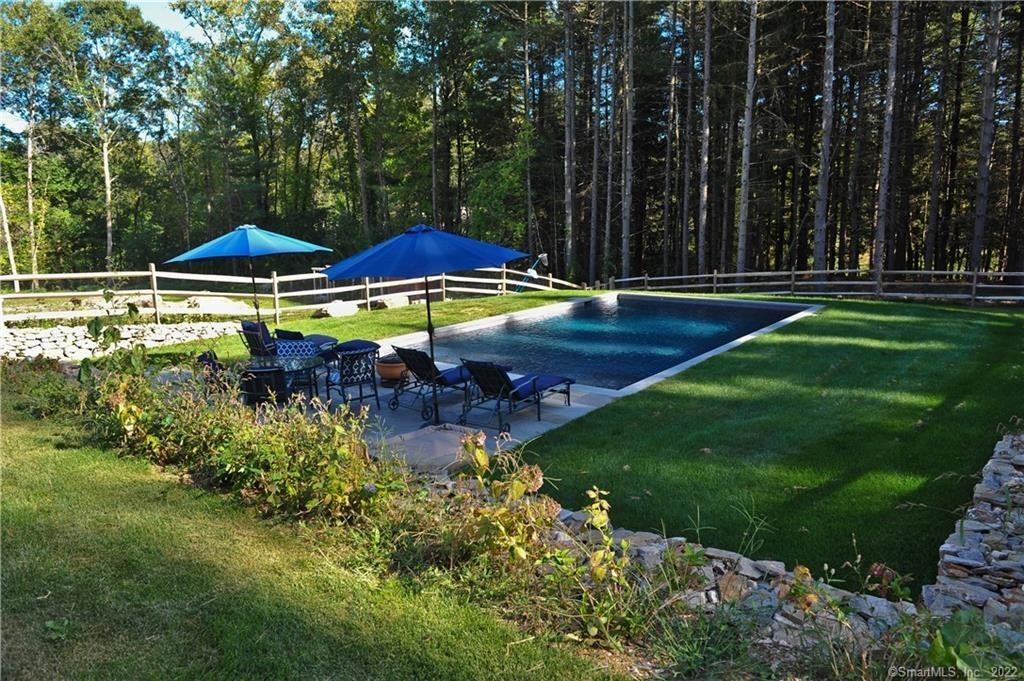 51 Senff Rd - Photo 3 of 16