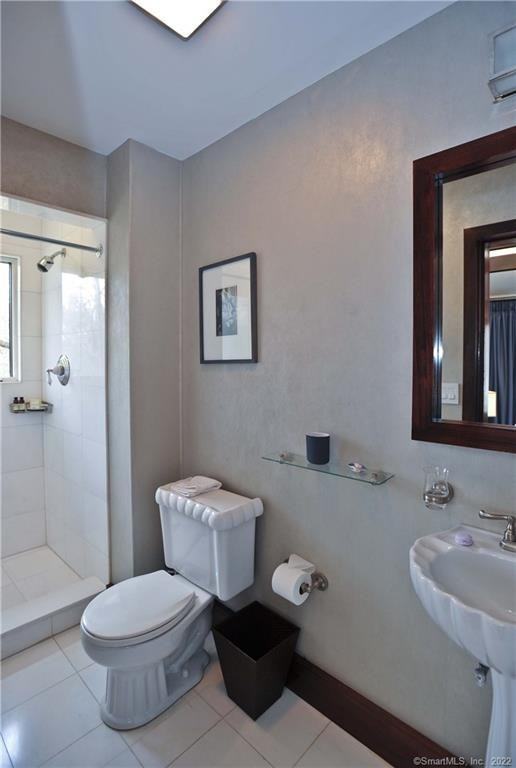 247 Painter Hill Rd - Photo 3 of 25