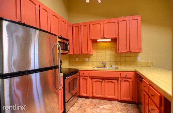 418 Cliff St - Photo 2 of 10