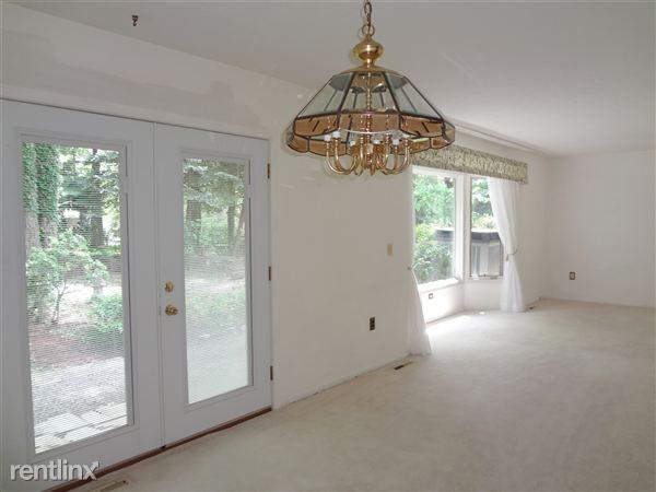 19371 Trillium Trail - Photo 2 of 11