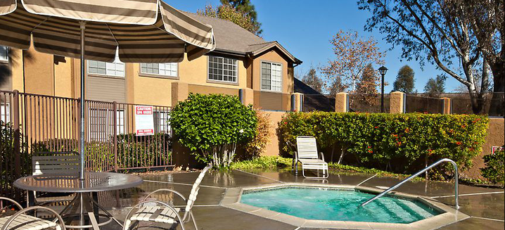 420 Smilax Road - Photo 2 of 8