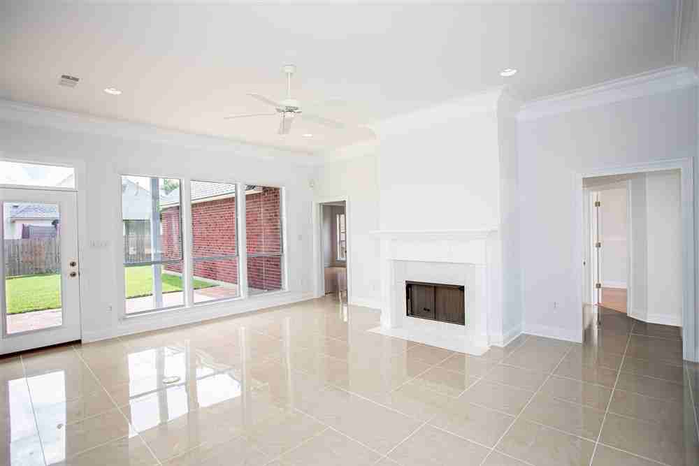 10526 Oakley Trace Drive - Photo 6 of 20