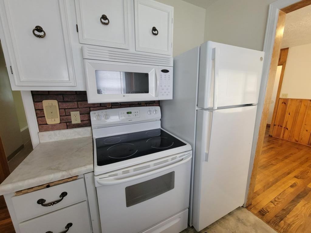 1205 Adams St - Photo 6 of 29