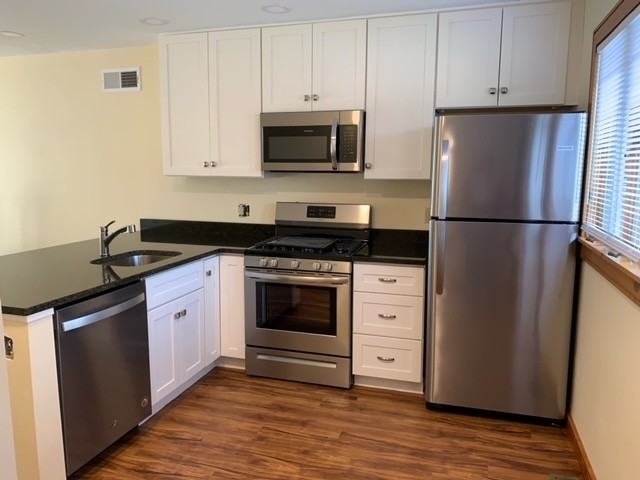 3825 Railroad Ln - Photo 3 of 15