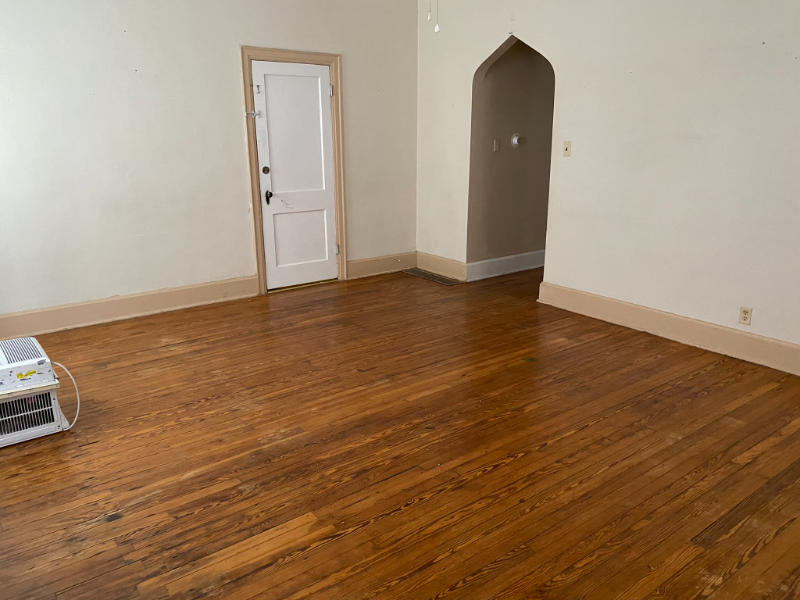 619 Allen Avenue - Photo 2 of 9