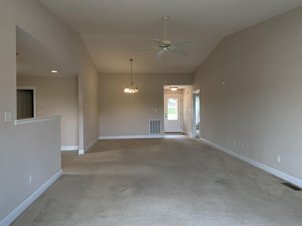 432 Willow Oak Cir - Photo 3 of 20