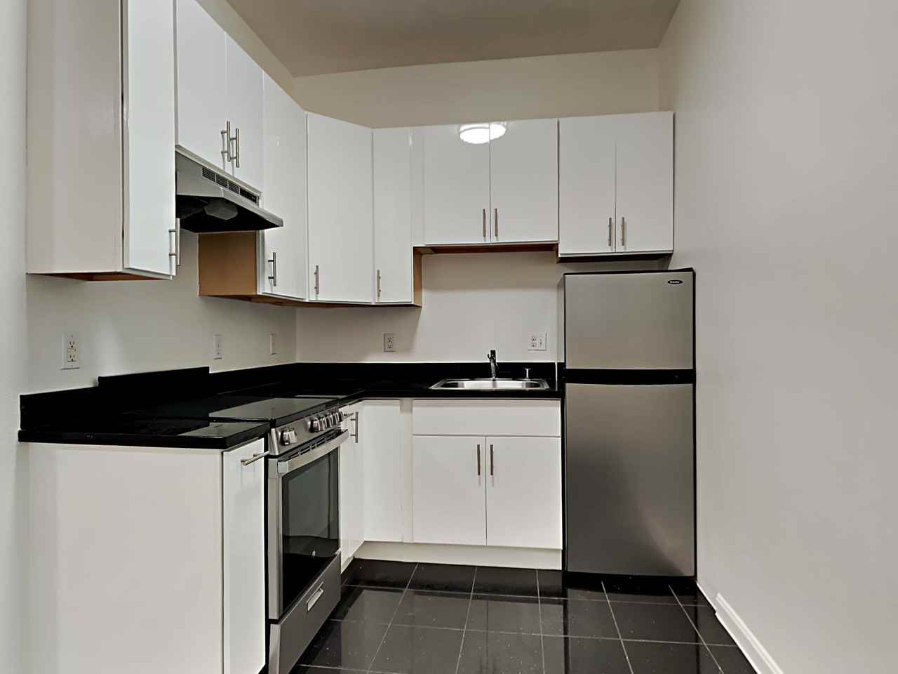 50 Golden Gate Ave. - Photo 4 of 23