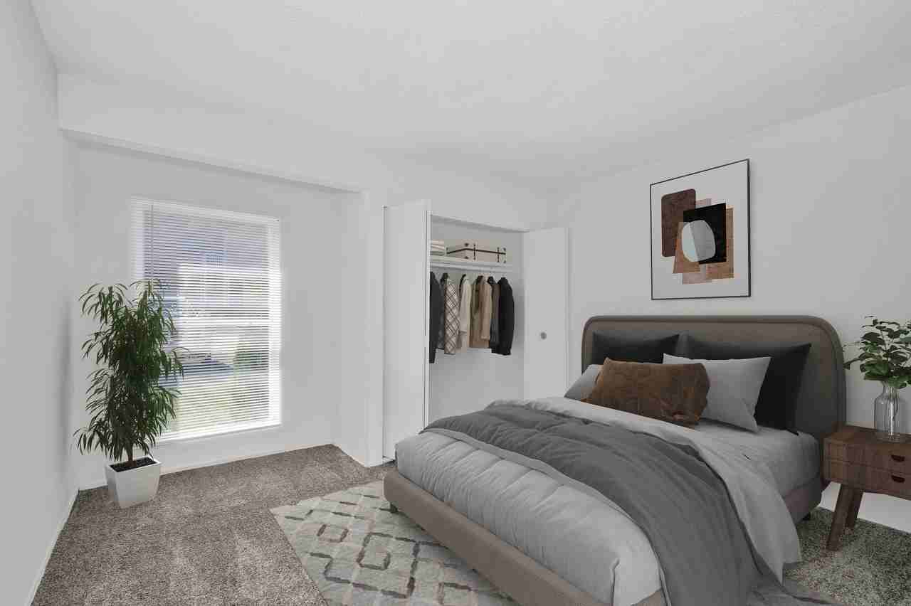 Aston Ridge Apartments - Photo 5 of 25