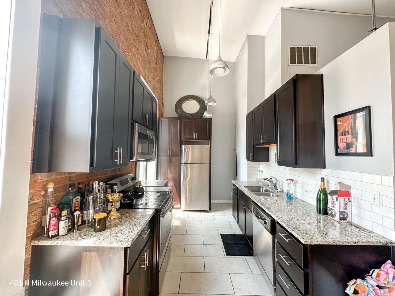 409 N. Milwaukee Ave. - Photo 2 of 5