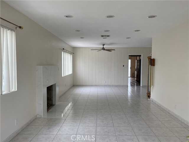 11402 Ranchito St - Photo 3 of 14