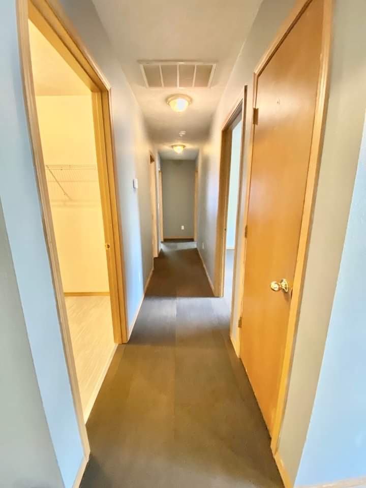 520 W Nichols St #100 - Photo 7 of 10