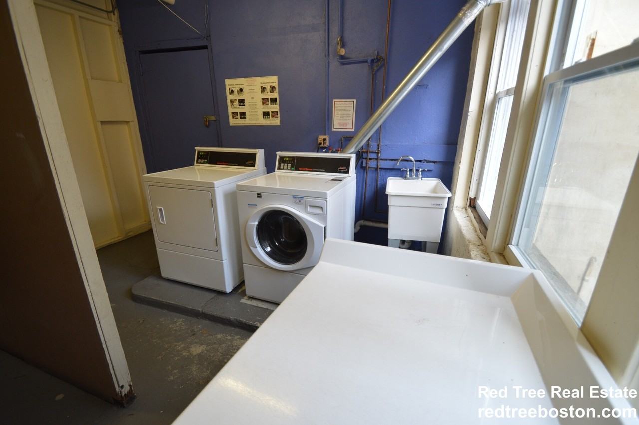 1687 Commonwealth Ave #25 - Photo 3 of 3