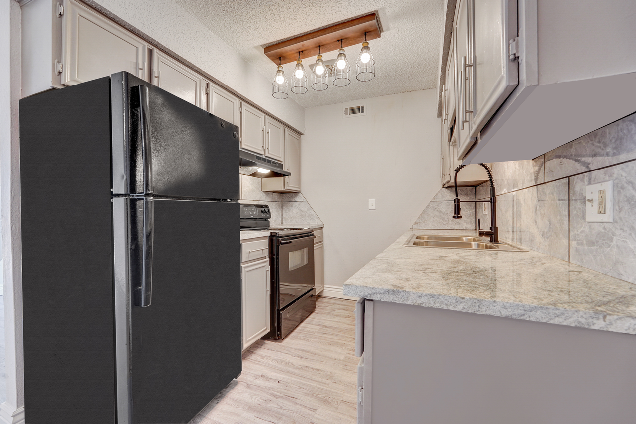 717 Ventura South Apartments - Photo 2 of 24