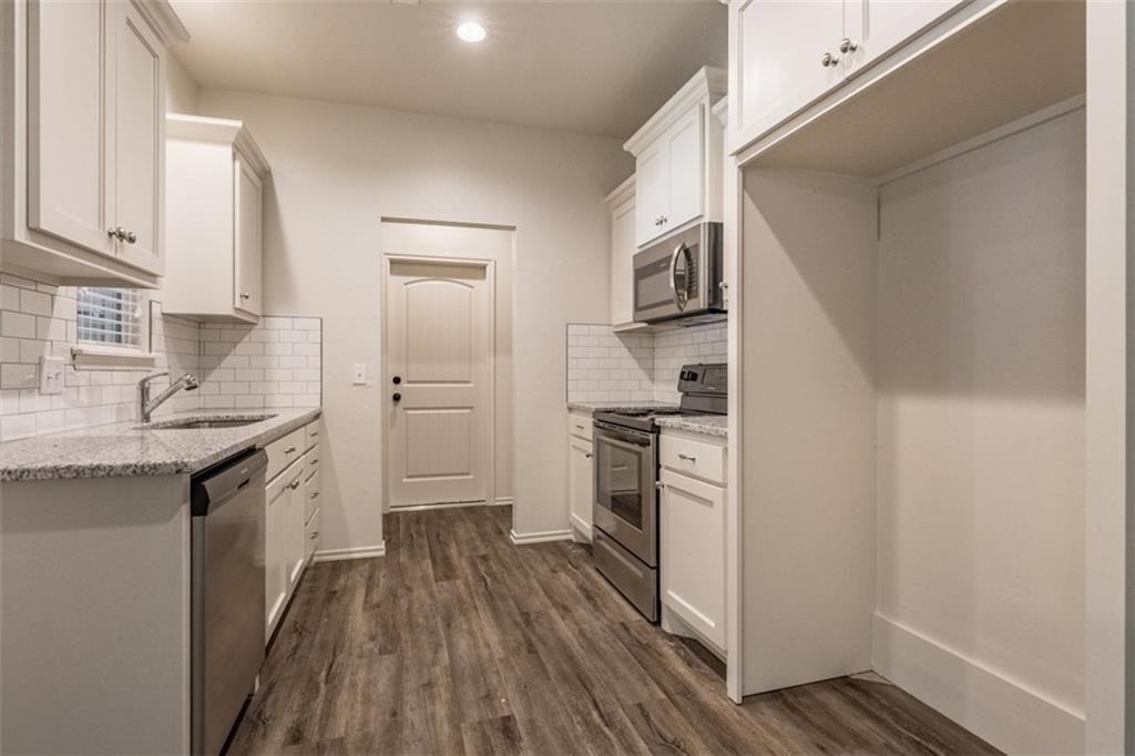433 Chalk Hill Ct #1 - Photo 5 of 14