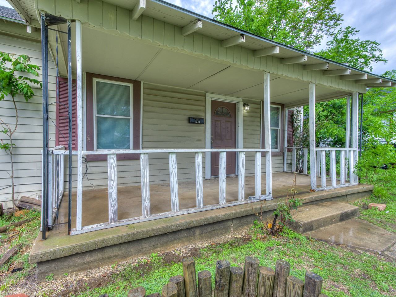 1320 S Jensen Ave #1 - Photo 2 of 15