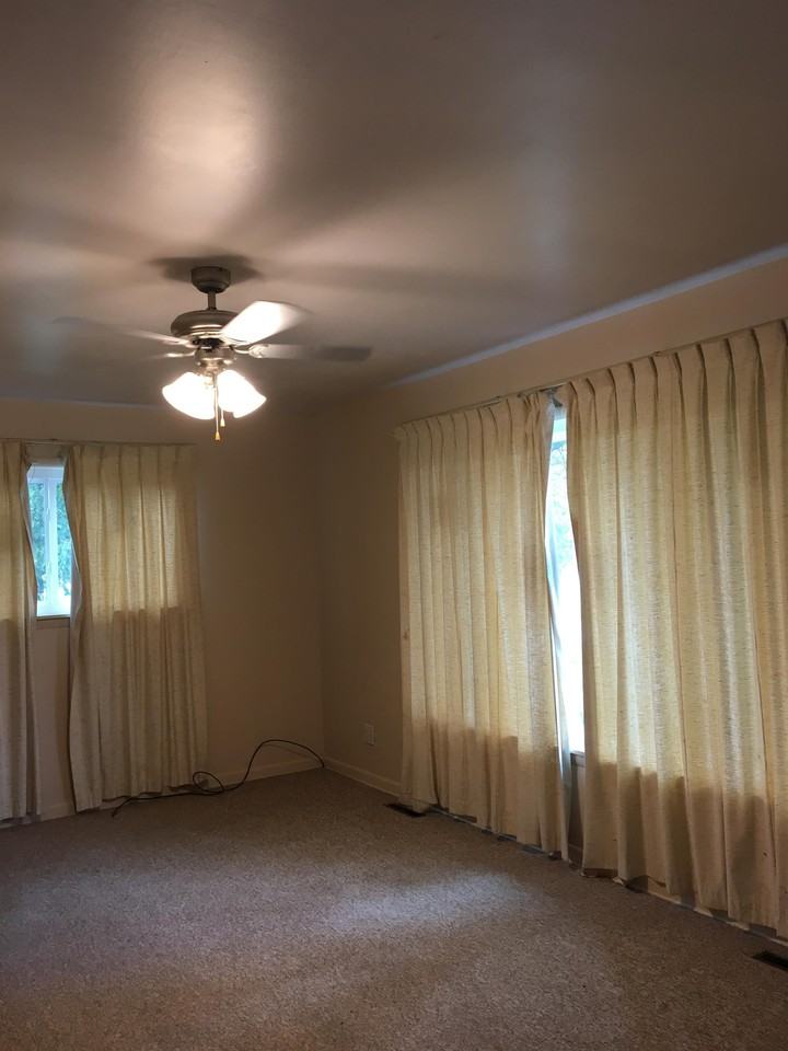 1113 Wiener Dr #1 - Photo 3 of 15