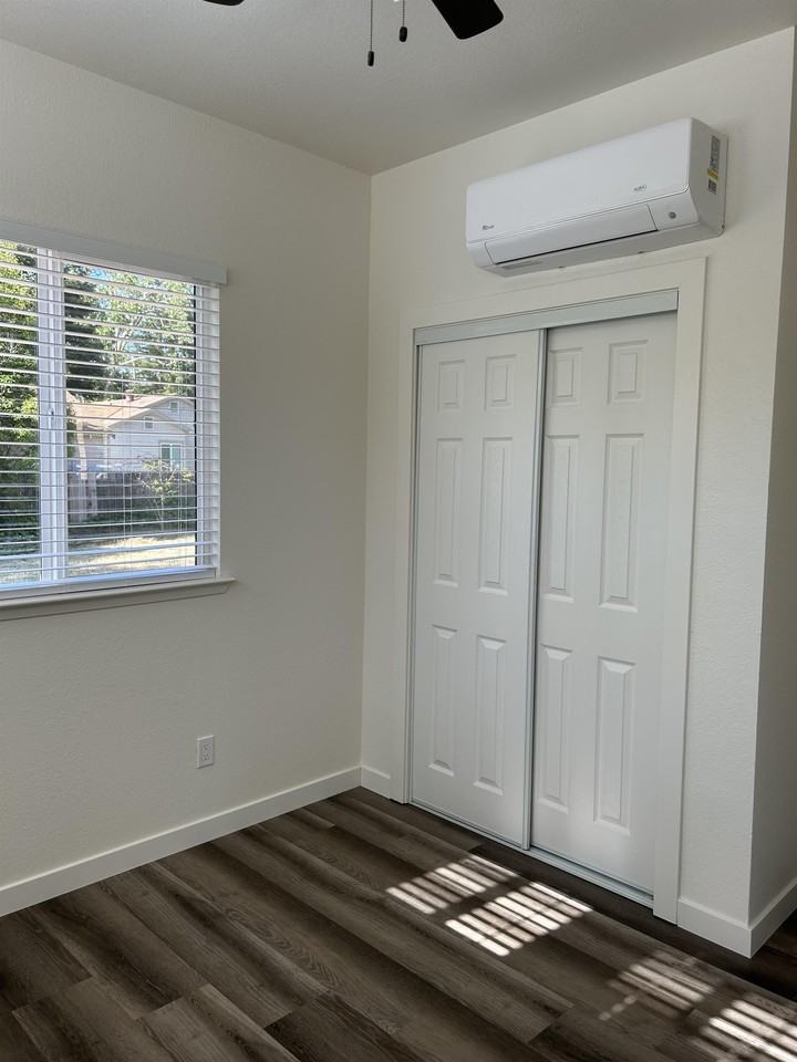 5228 Marconi Ave #5230 - Photo 4 of 13