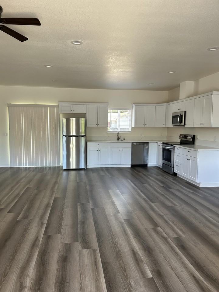 5228 Marconi Ave #5230 - Photo 6 of 13