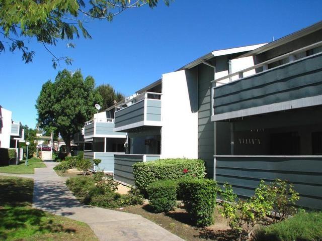 925 S Riverside Ave - Photo 2 of 34