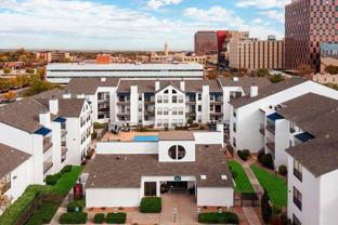 611 Lead Avenue Southwest - Photo 1 of 1