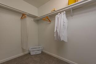 611 Lead Ave Sw - Photo 1 of 1