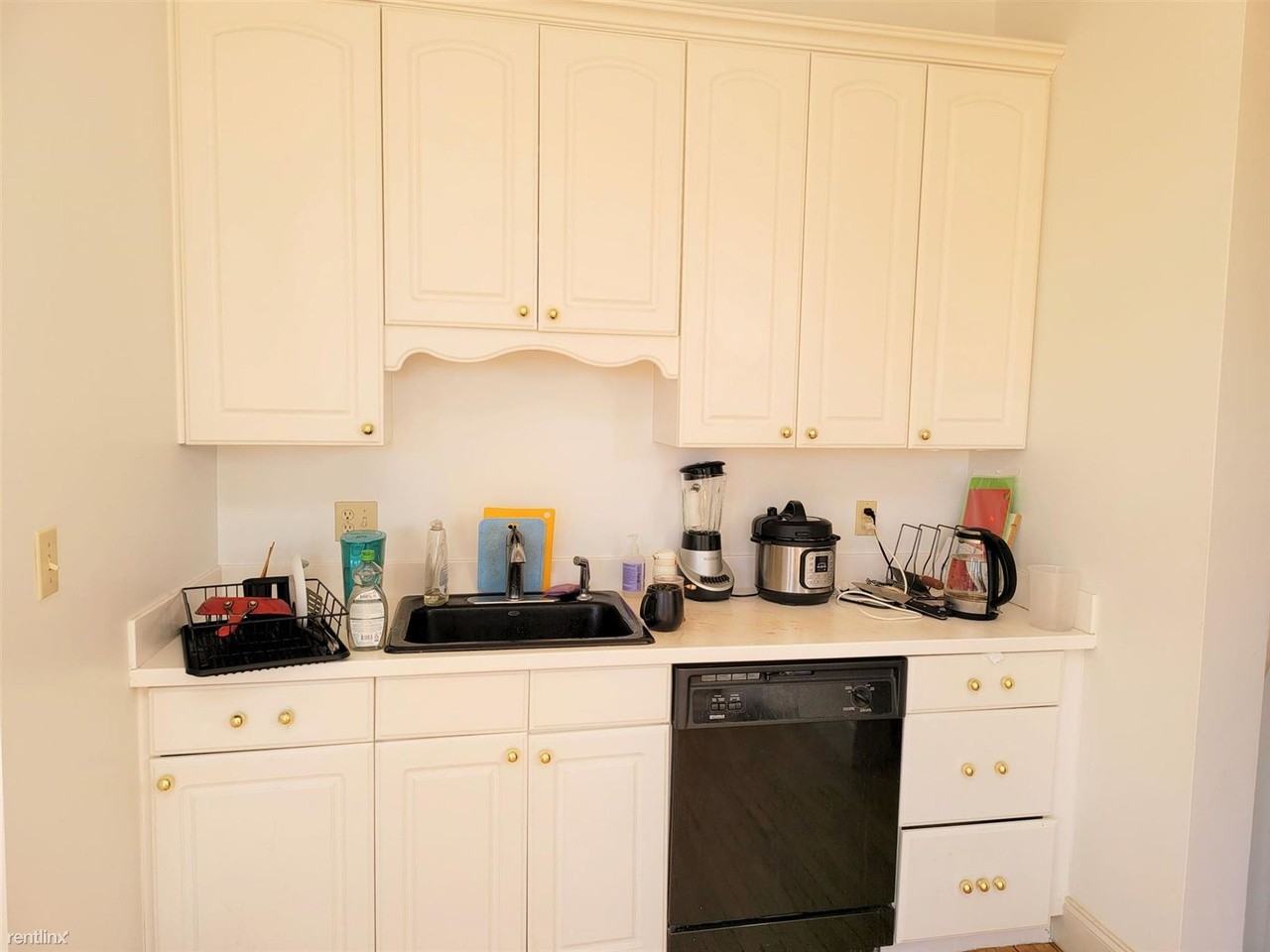 Columbia Street - Photo 2 of 6