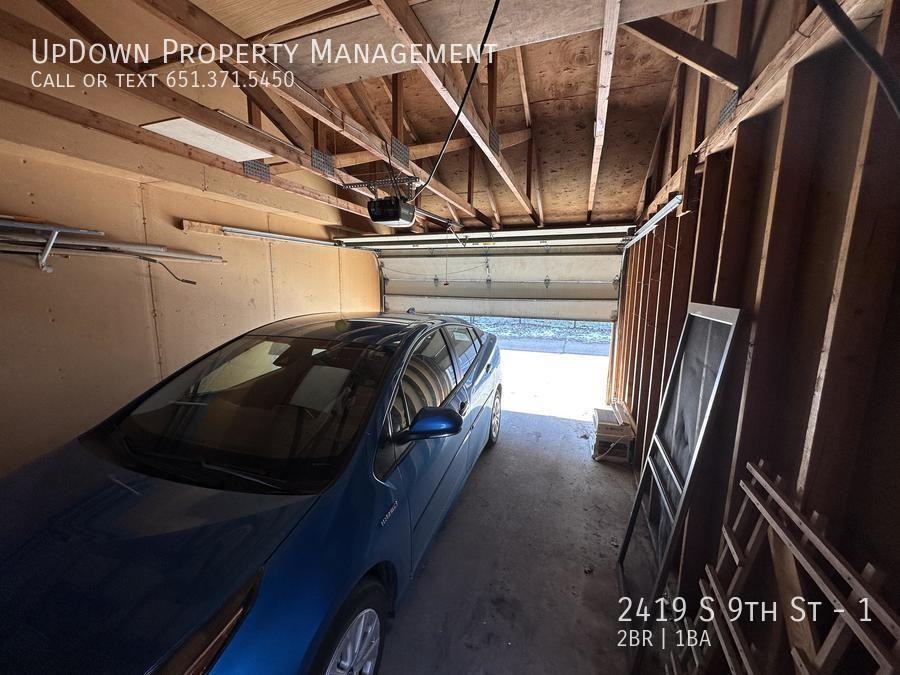 2419 S 9th St #1 - Photo 3 of 20