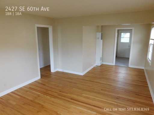 2427 Se 60th Ave - Photo 3 of 11