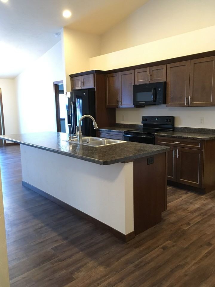 2384 Jacobsen Rd #NA - Photo 2 of 2