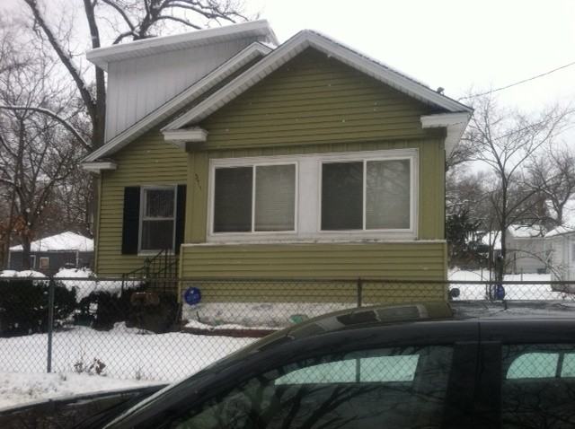 371 Langley St #NA - Photo 3 of 18