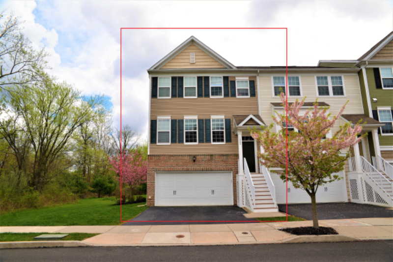 1800 Pinnacle Dr - Photo 2 of 23