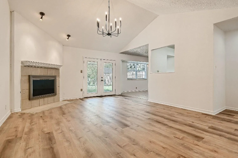 1306 Wayne Drive - Photo 2 of 4