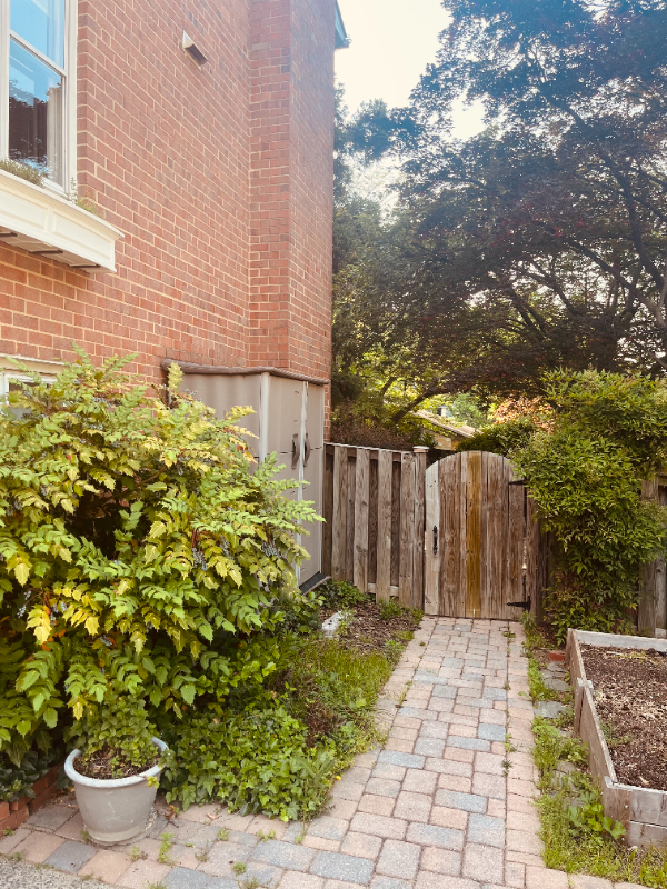 2156 Military Rd - Photo 2 of 15