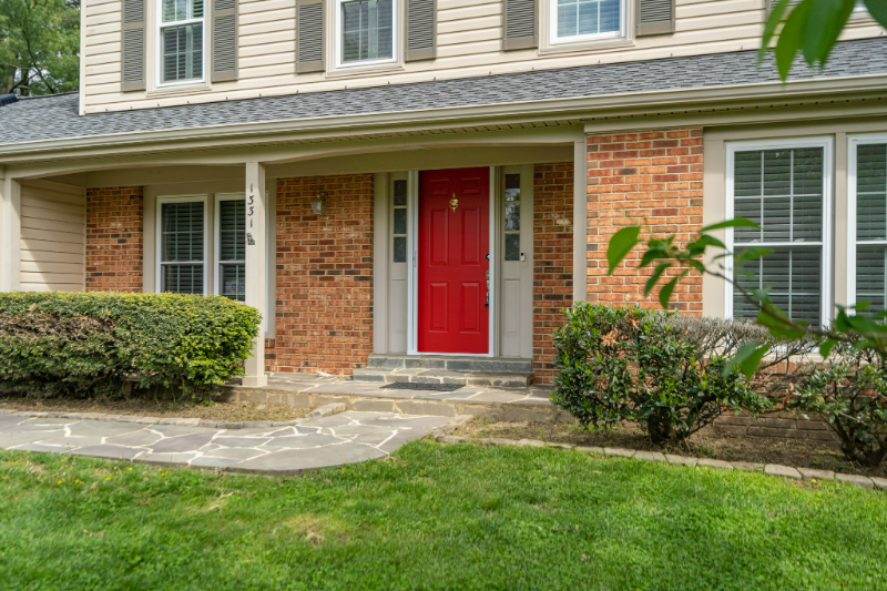 1331 Stokley Way - Photo 3 of 44