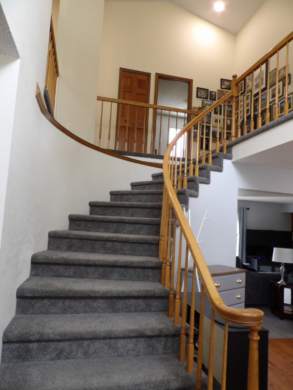 120 Lowick Dr - Photo 2 of 45