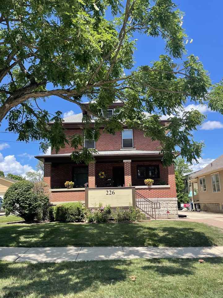 226 State St - Photo 2 of 17