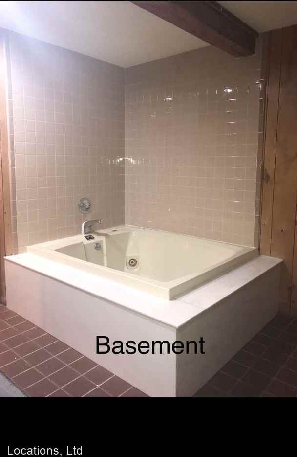 122-128 W. 9th Avenue - Photo 2 of 3