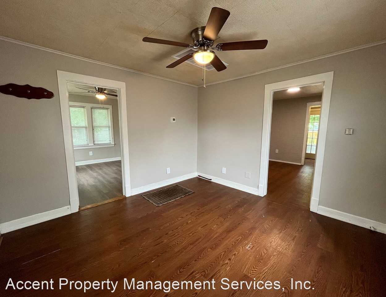 818 N Utica Ave - Photo 3 of 17