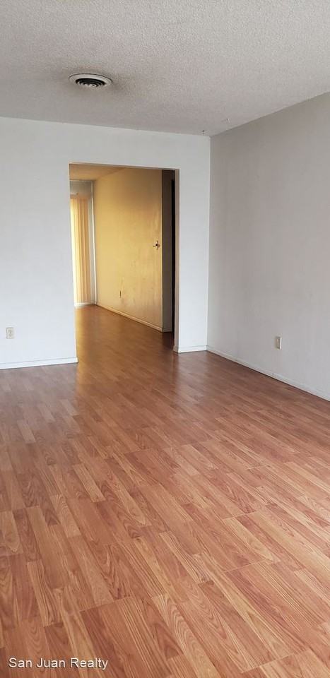 1607 E 21st St - Photo 2 of 12