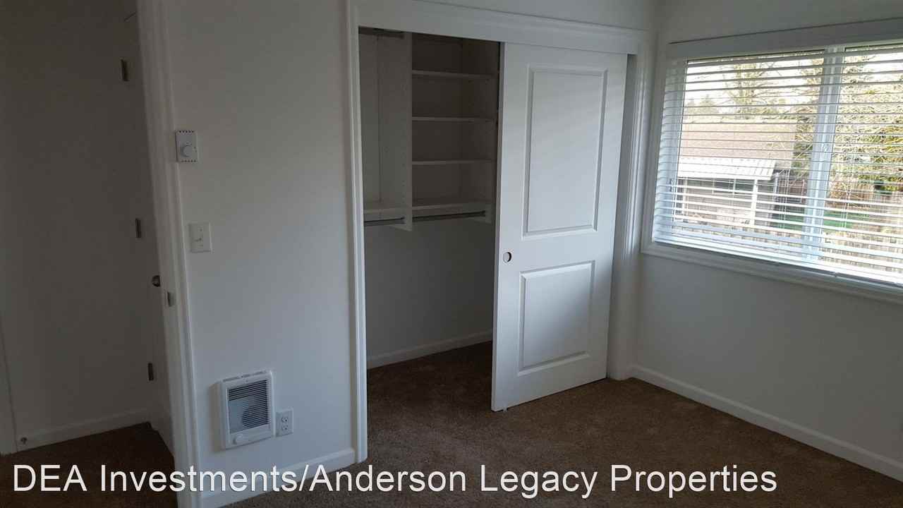 1601/1603 SE 146th Court Apartments in Cascade Park, Vancouver, WA